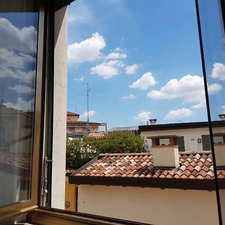 Appartamento Le Campane Verona Exterior photo